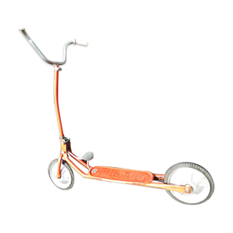 Vintage chain pedal scooter