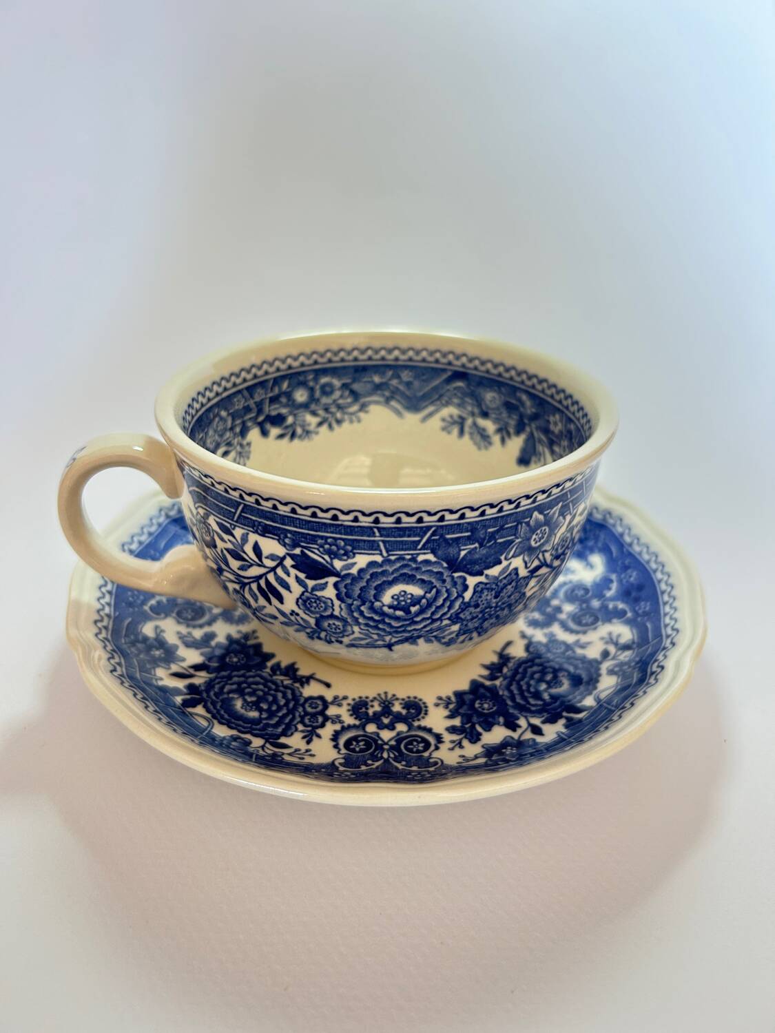 Service à thé 6 tasse et soucoupes villeroy et Boch Burgenland