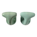 Patères en porcelaine vert pastel