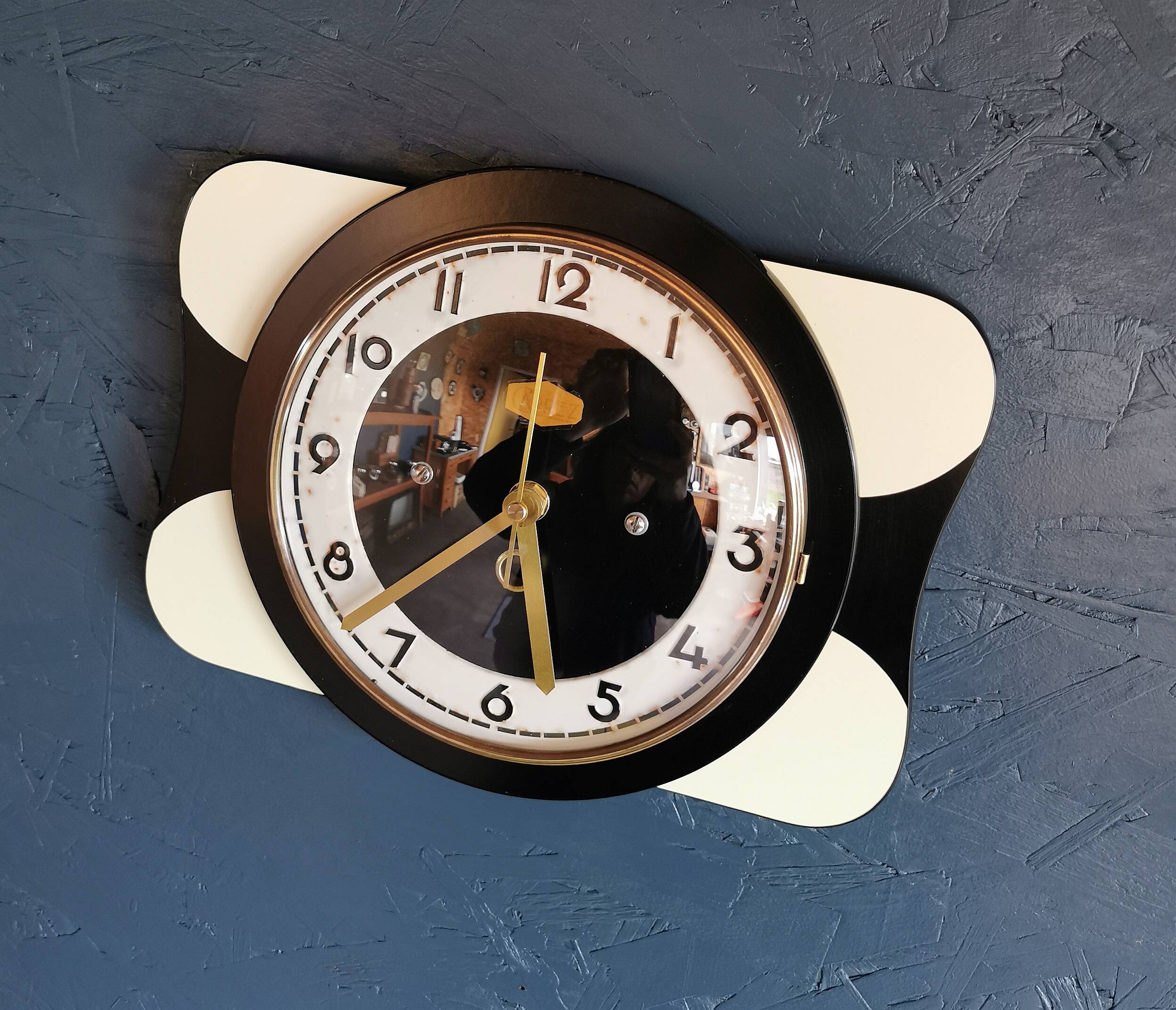 Vintage formica clock rectangular silent wall pendulum "Carrez black white"