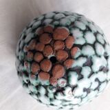 Ceramic ball paper press