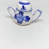 Small sugar bowl