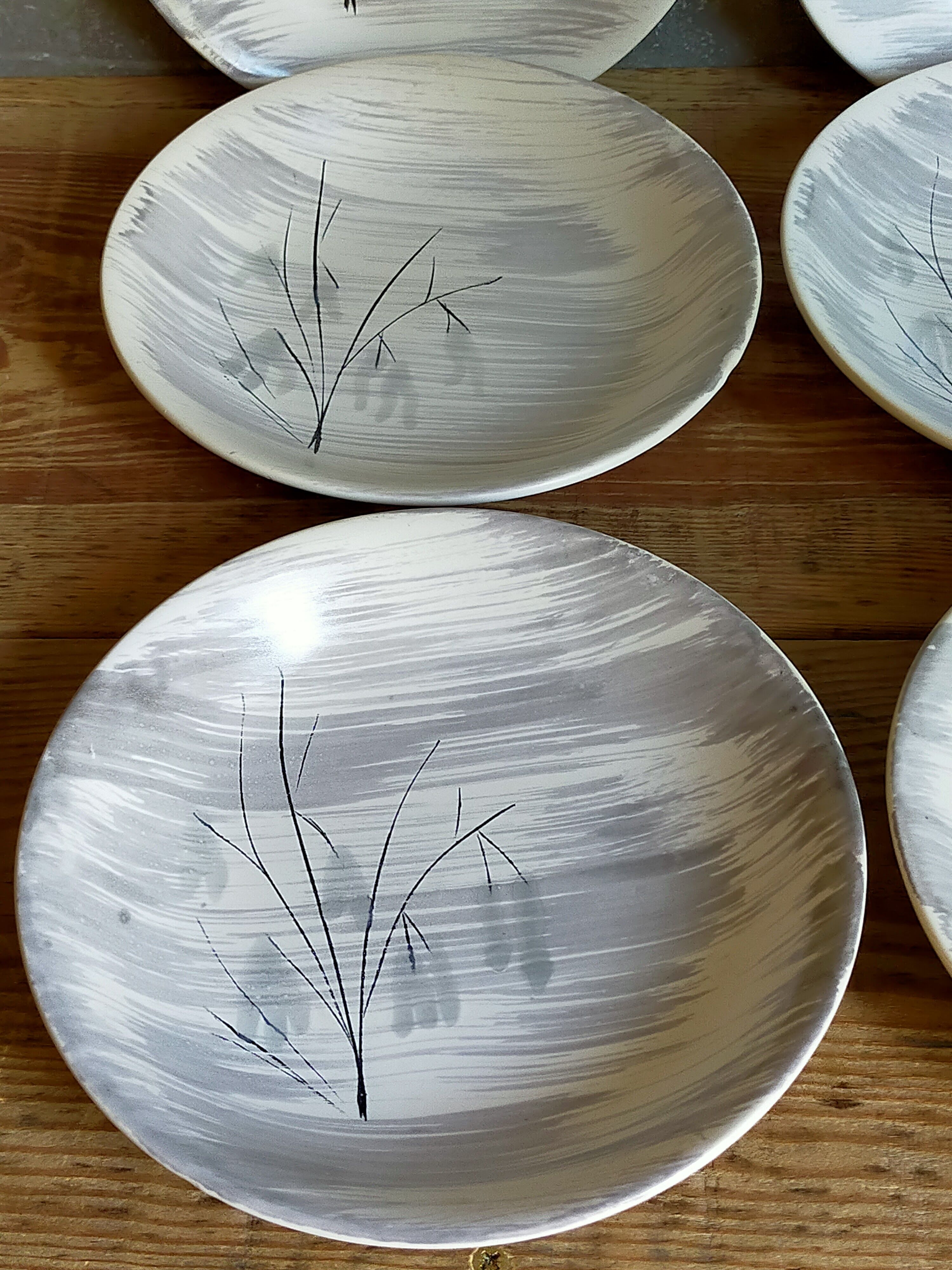 Six assiettes céramique Niderviller service "Chatons" années 50.