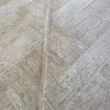 Table à manger ronde Louis XV rénovée en bois brut 210cm