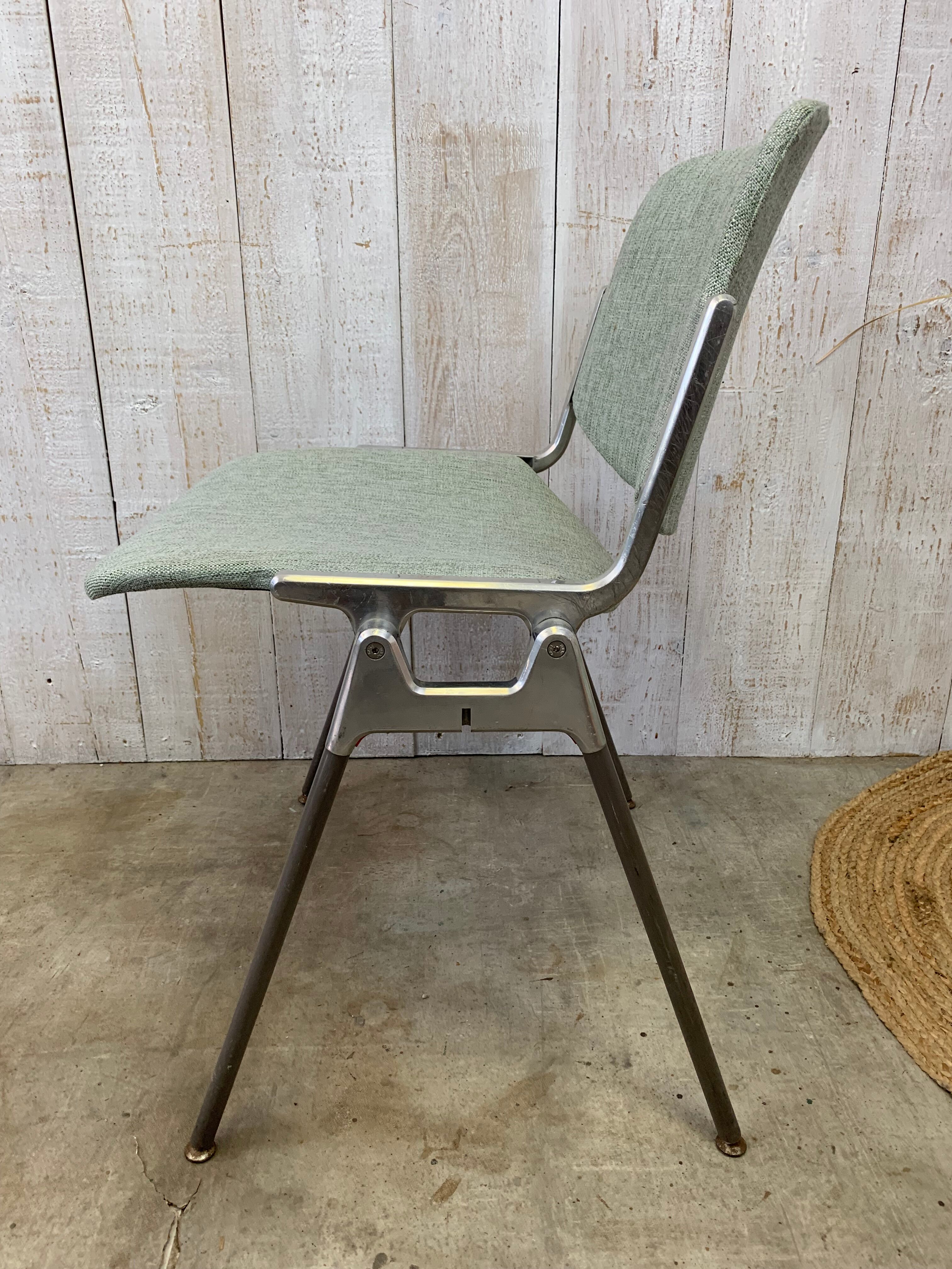 Series of 4 chairs by Giancarlo Piretti, Castelli 70