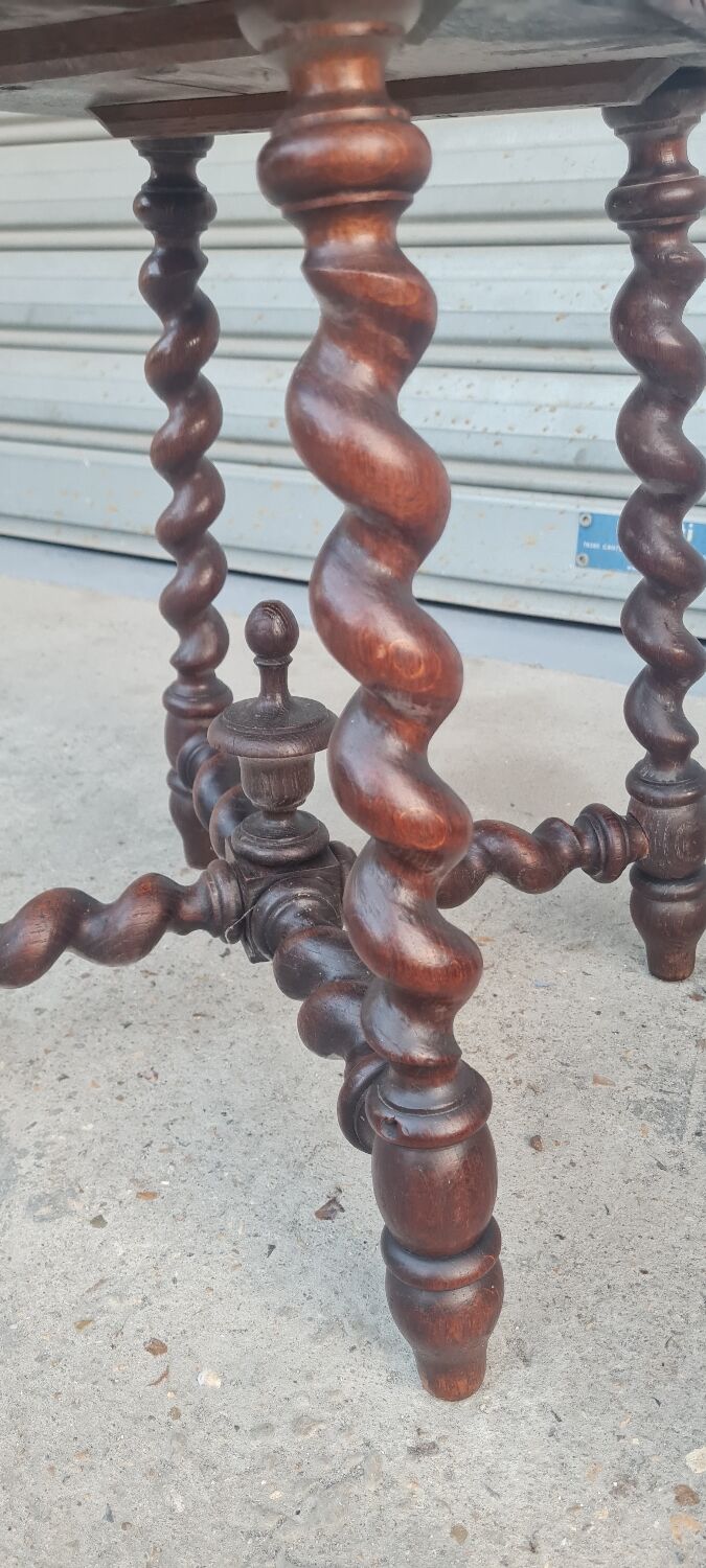 Pair of English oak bedside tables