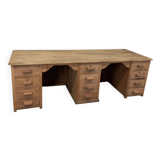 Double oak desk