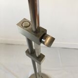 Lampadaire moderniste en acier
