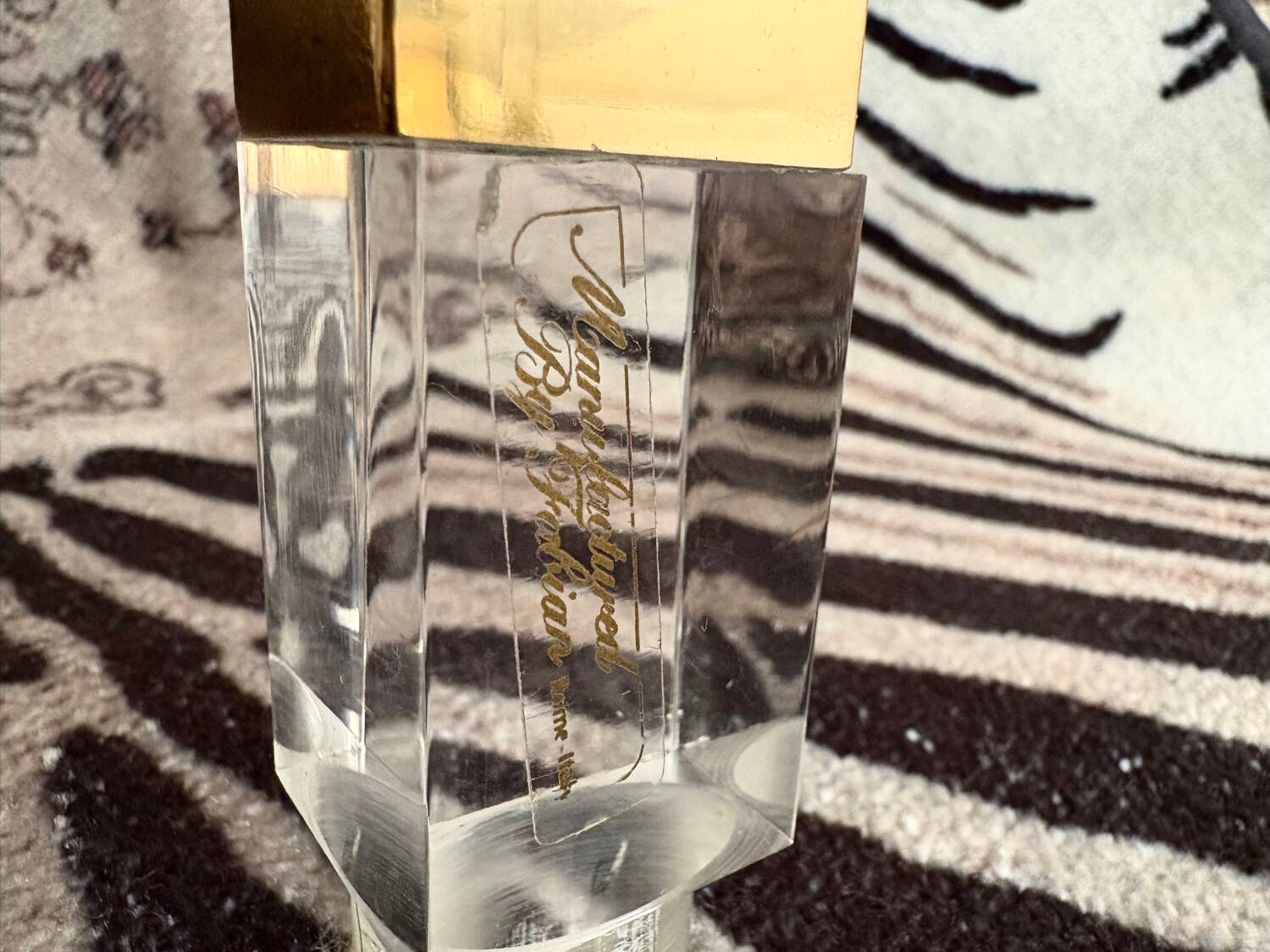 Italian coffee table Fabian, glass, plexiglass and brass, 1970-80.