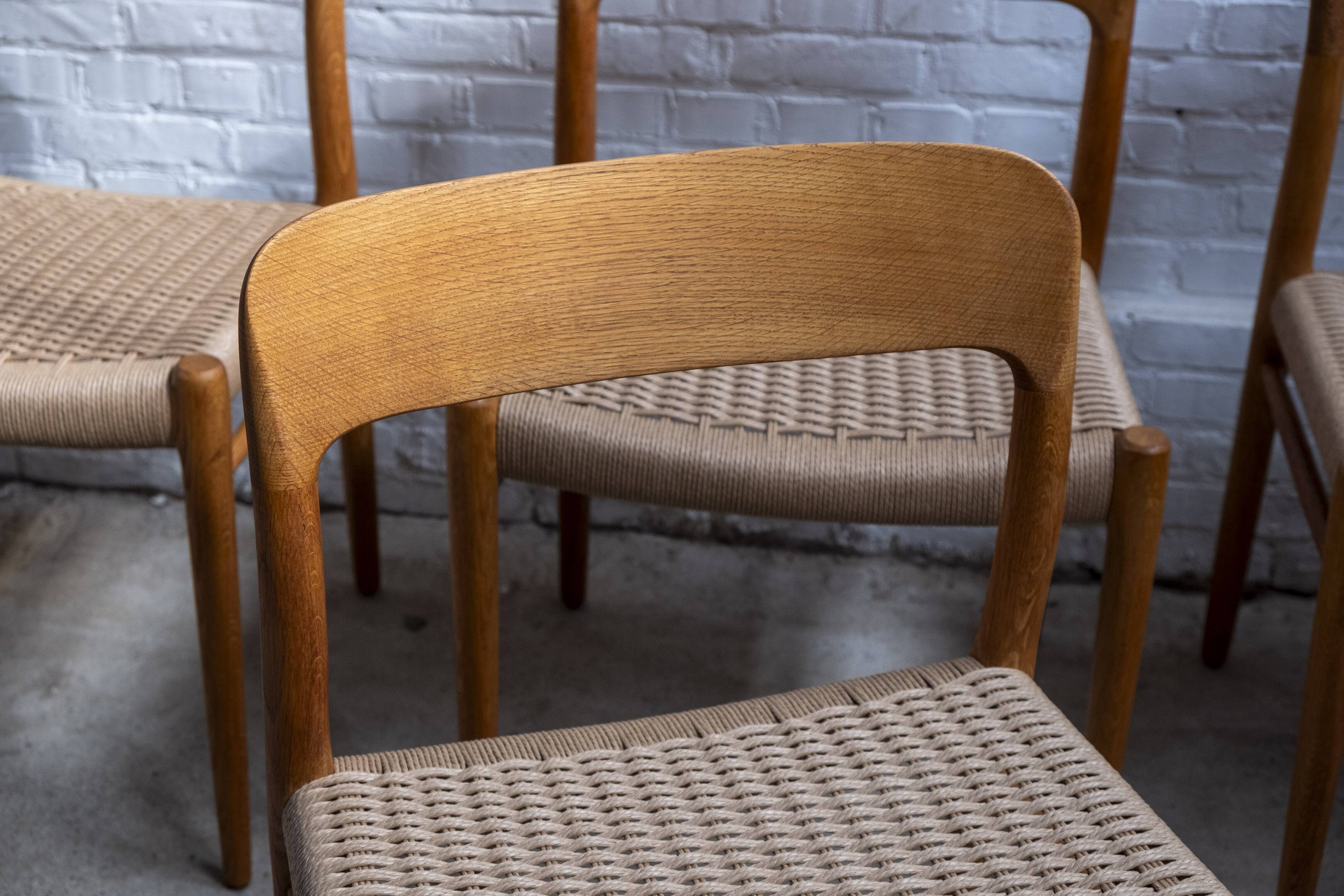 4x Niels Møller chair Model 75 in Oak, 1960s Denmark