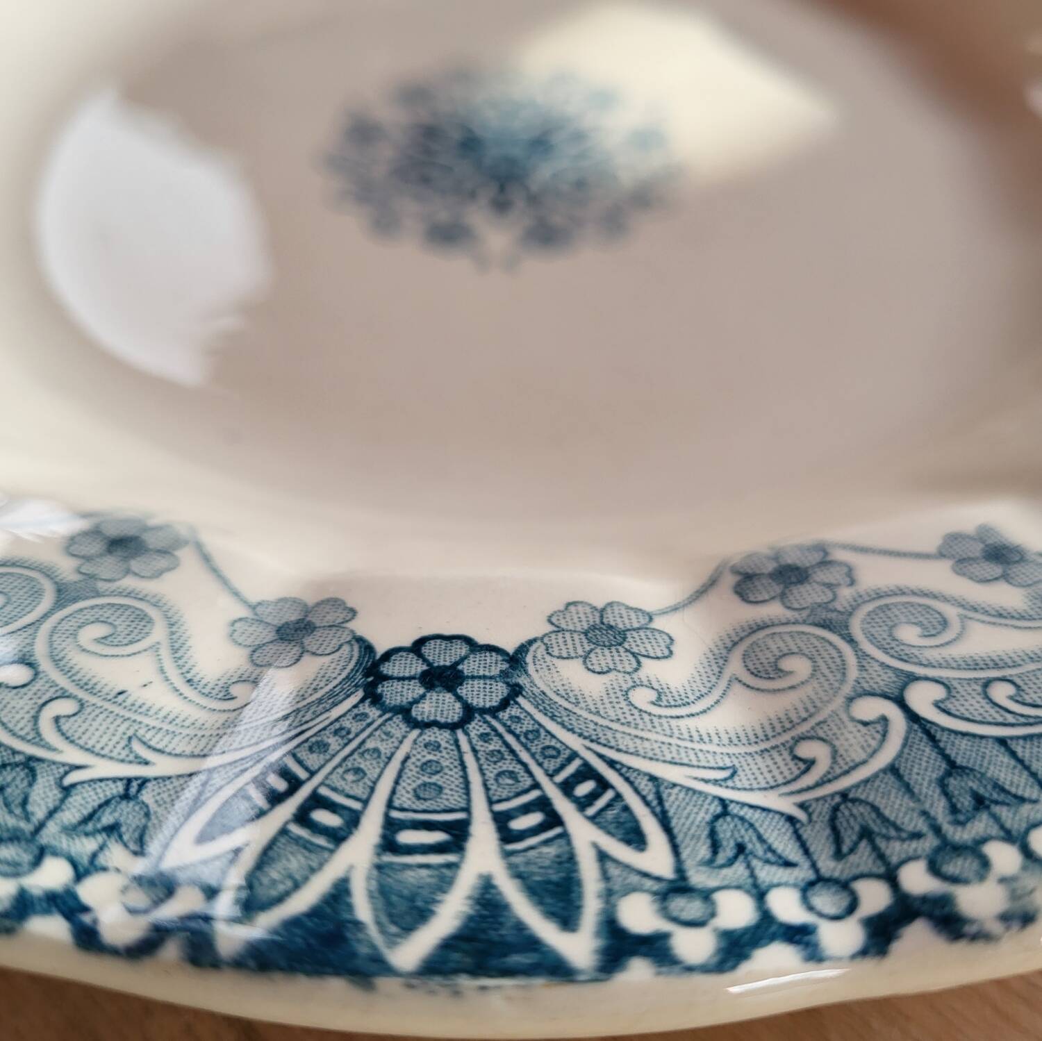 Plate 1900 Hippolyte Boulenger ▪︎ Choisy