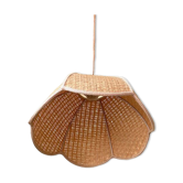 Wicker flower suspension