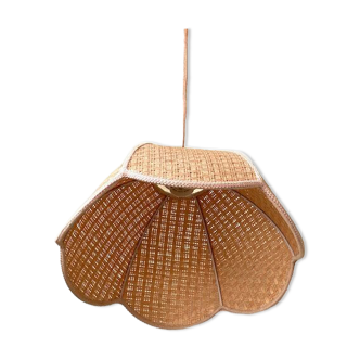 Wicker flower suspension