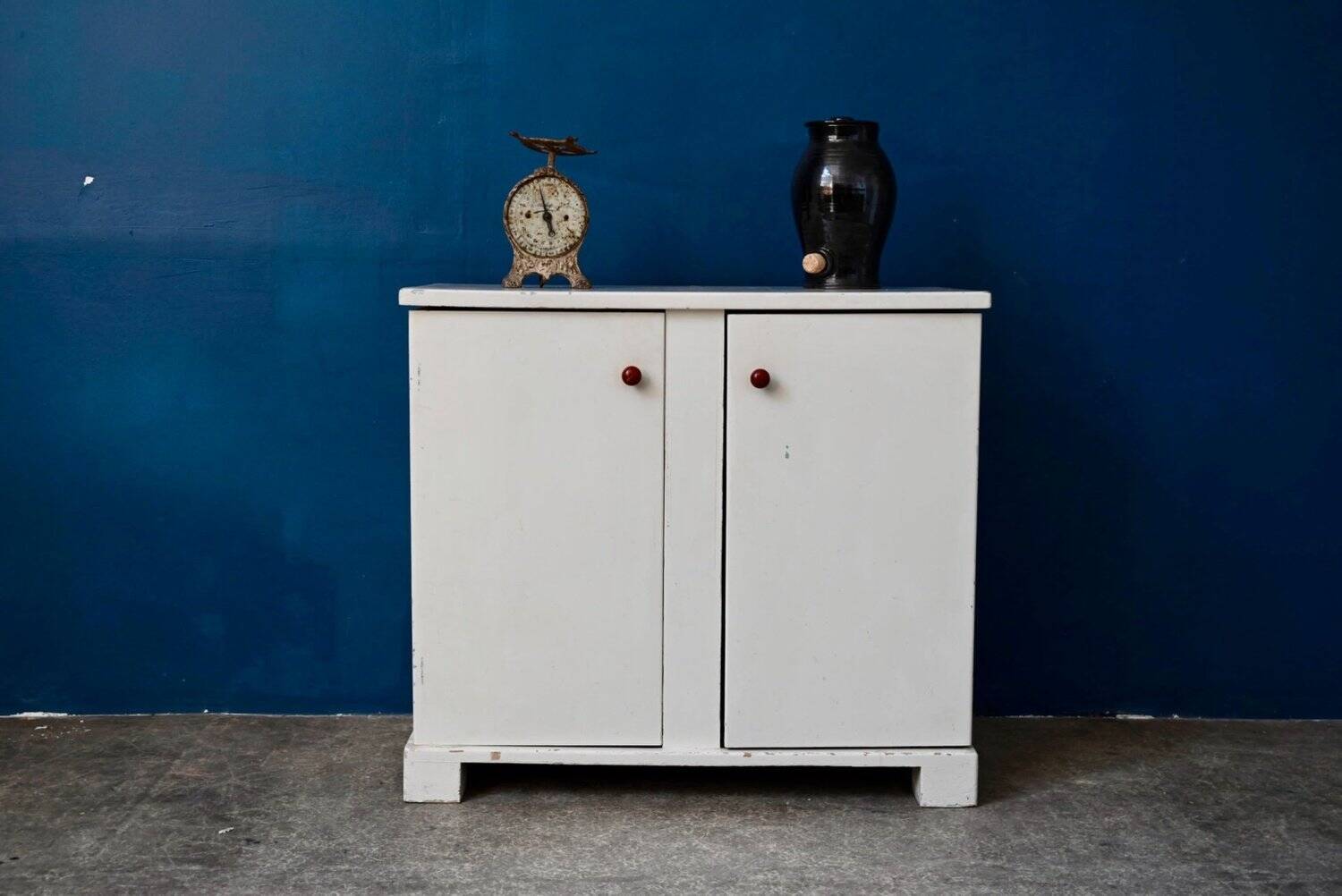 Retro commode with shelves Art Deco painted wood