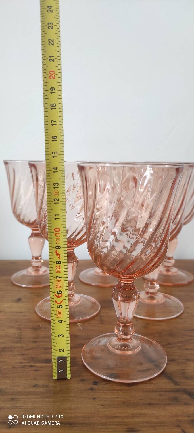 Rosaline Wine Glass Set