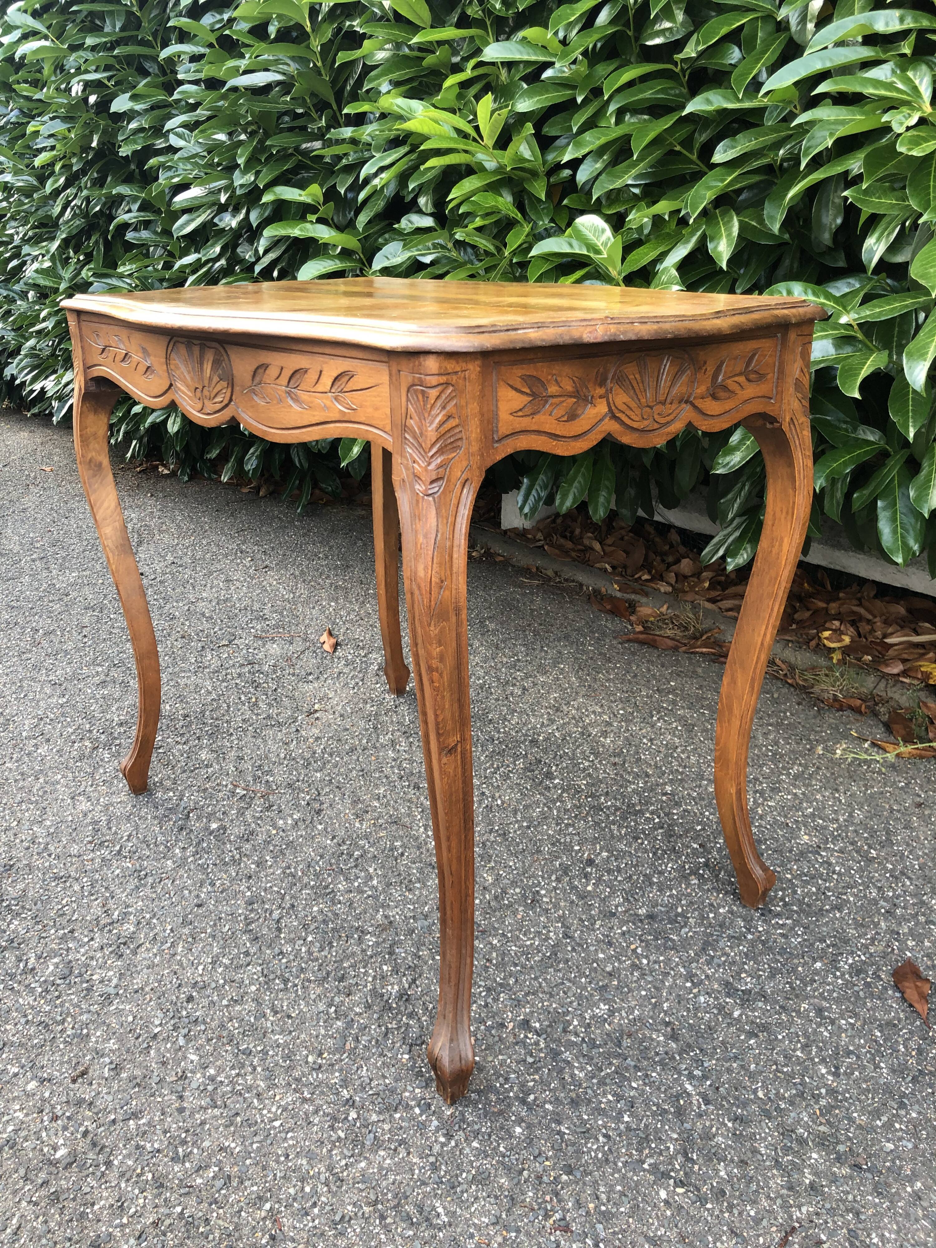 Louis XV style desk