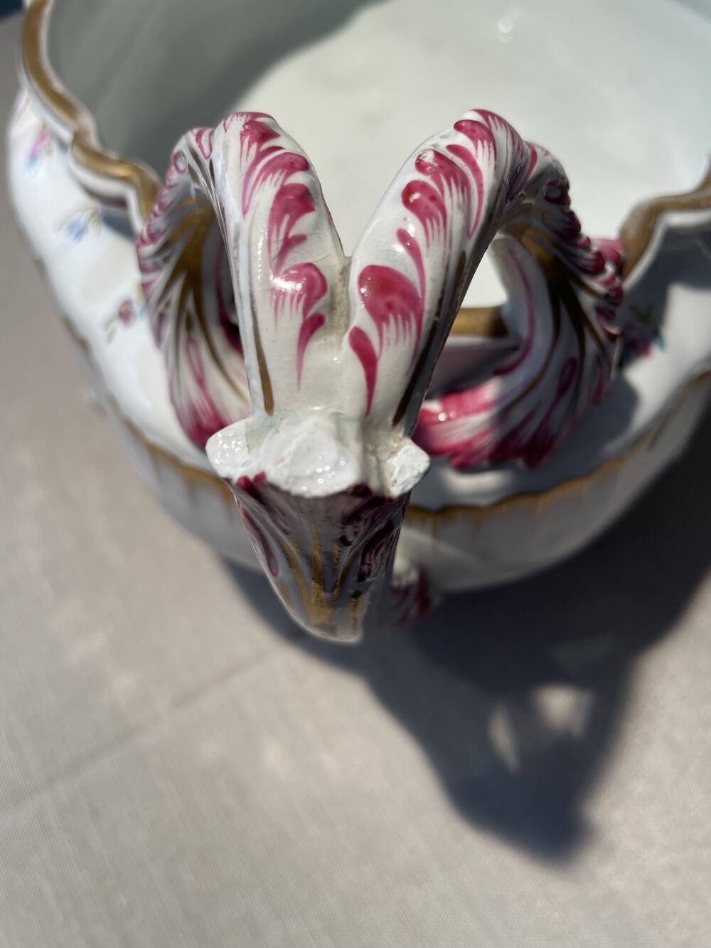 Planter with floral decor kg luneville