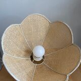 Rattan suspension, cannage flower shape