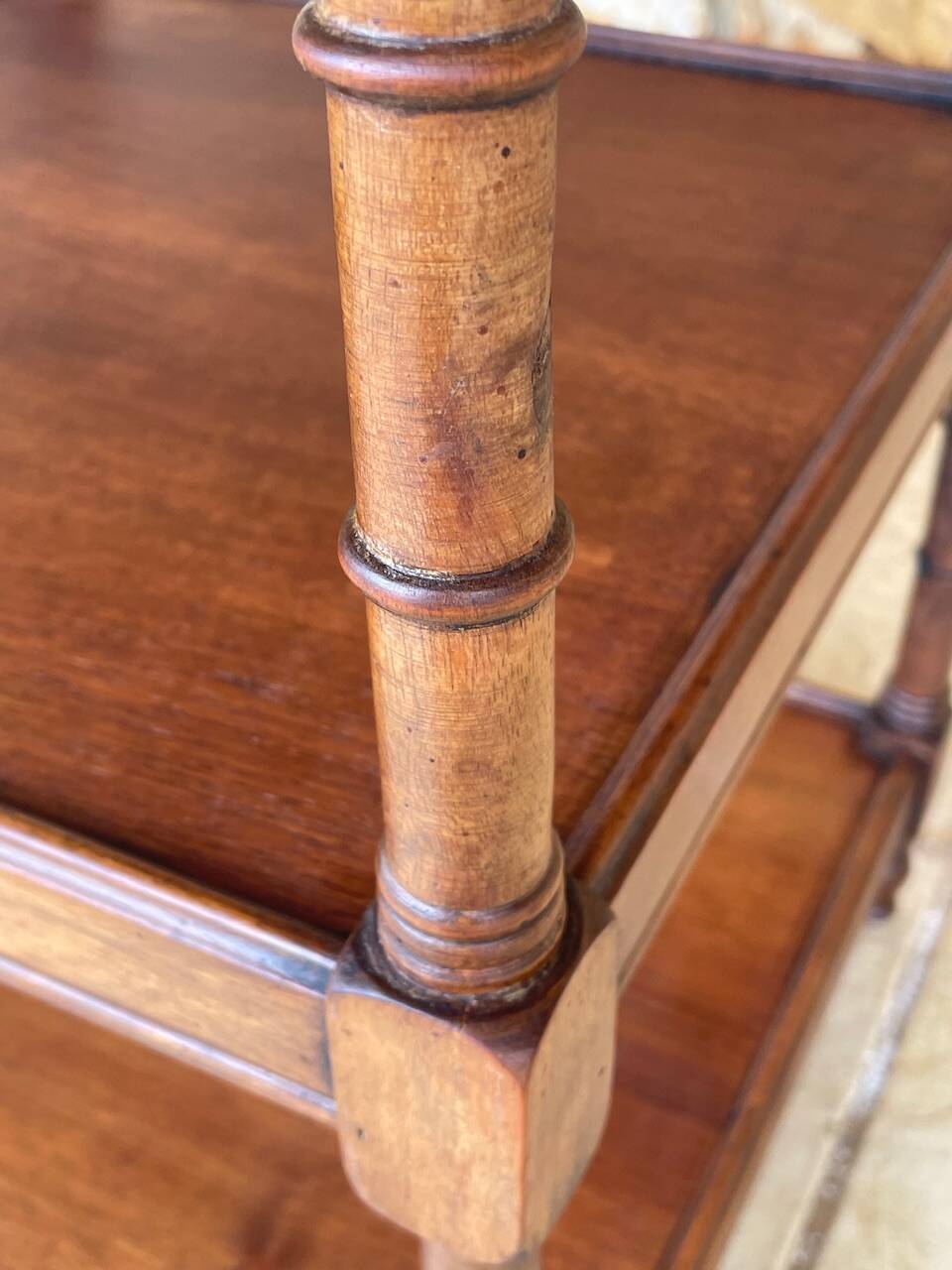 Console Art Deco a 3 niveaux bois tourné "Faux Bambou" Circa 1930s