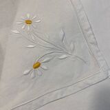 Serviettes anciennes brodées main marguerite - voile de lin - 52x52 cm