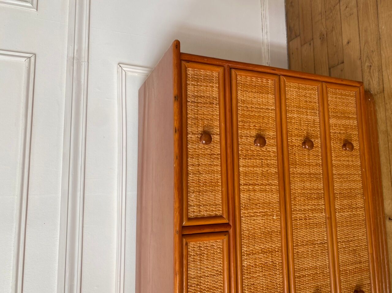 Chest of drawers in rattan and bamboo