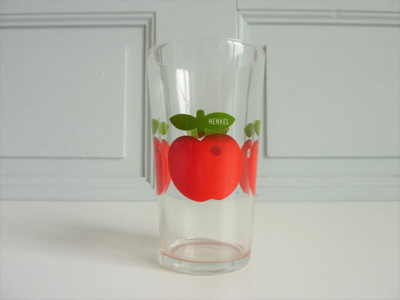 4 glasses Henkel apples