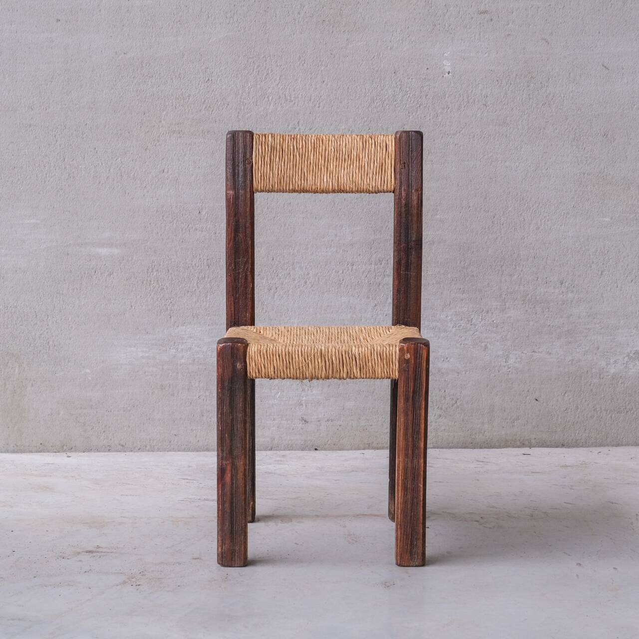 Ensemble de six chaises de salle à manger françaises Chunky Rush du milieu du siècle