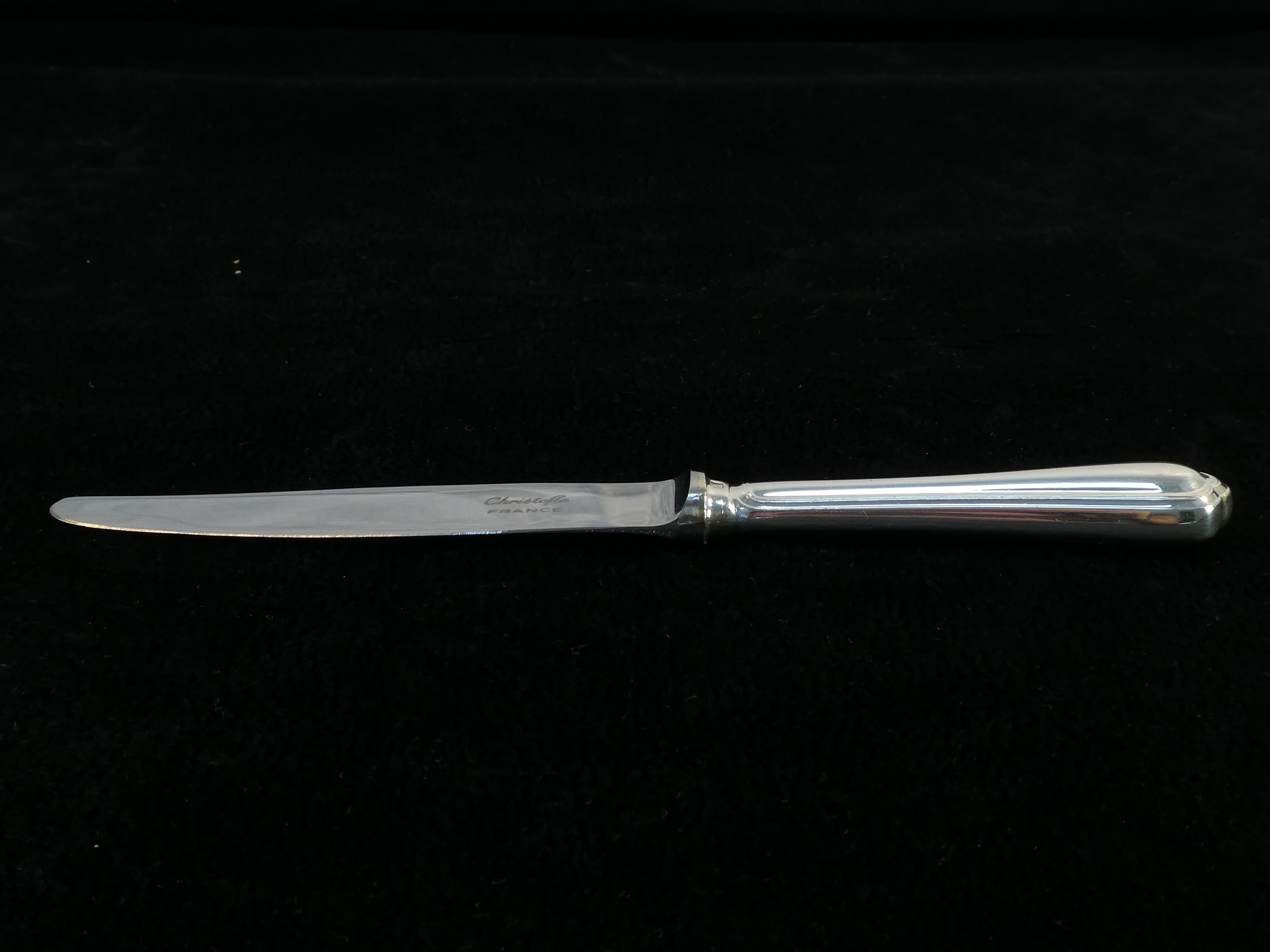 12 large knives and 12 knives with dessert christofle model spatours