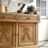 sideboard