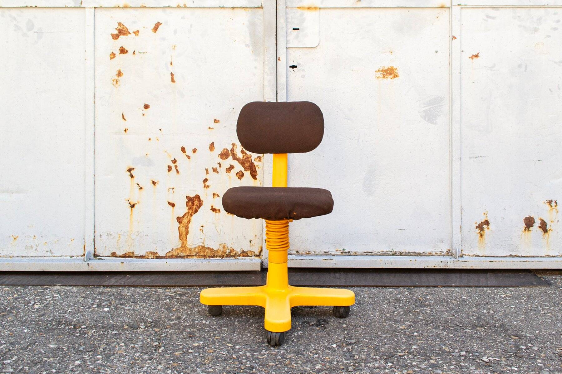 Vintage swivel chair 45 by Ettore Sottsass for Olivetti Synthesis, 1960s.