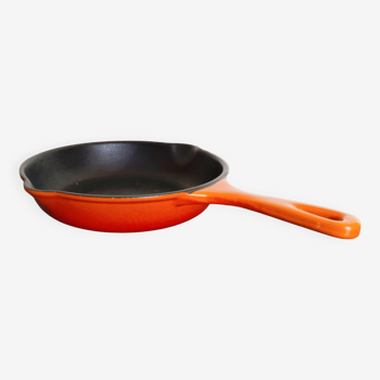 Le Creuset red orange frying pan, 20 cm, cast iron