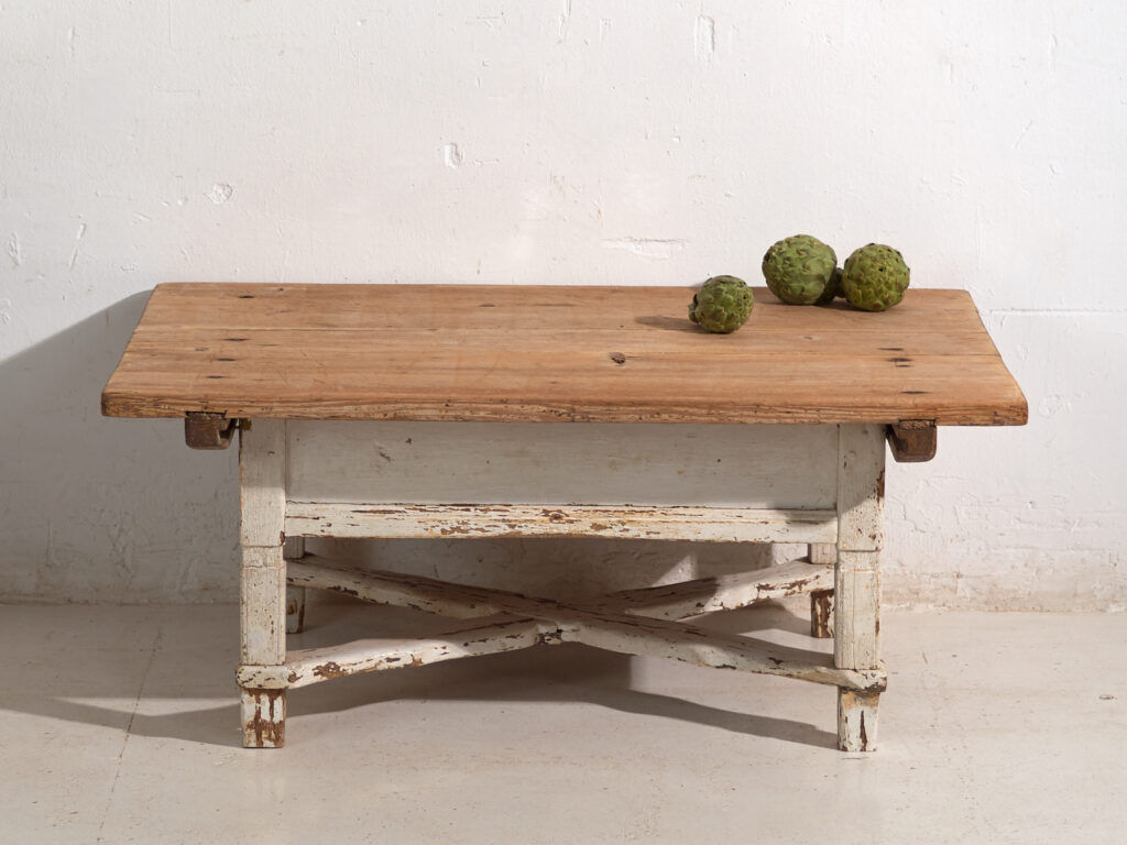 Antique pine coffee table – Central Europe, circa 1900