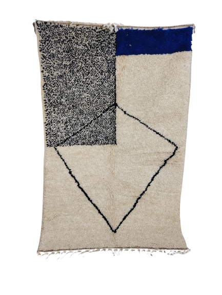 Moroccan berbere carpet 174x109cm