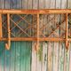 Porte-manteau mural vintage en rotin