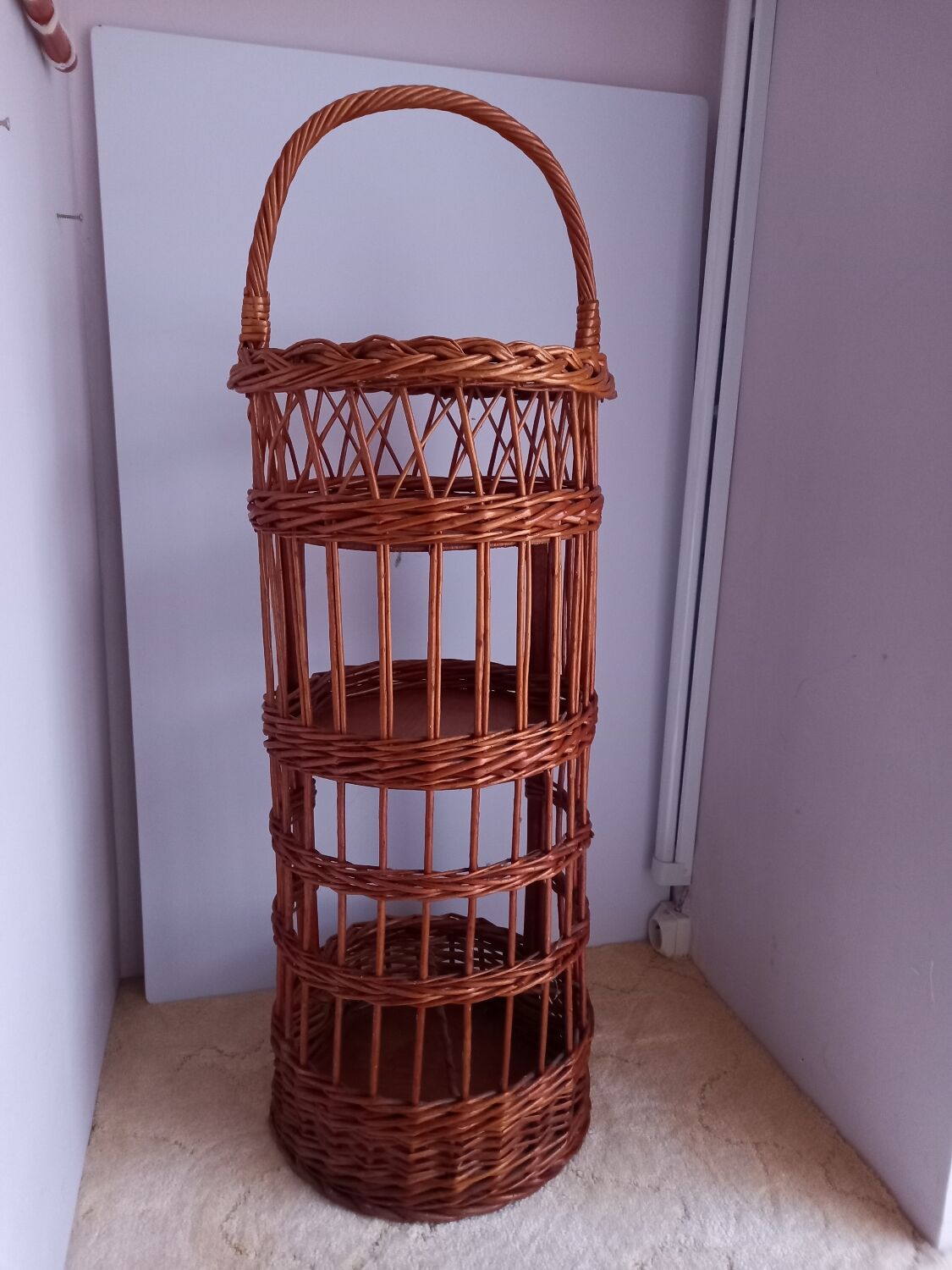 Vintage rattan bar service