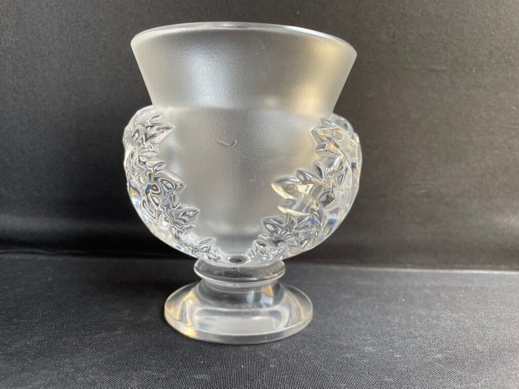 Vase signed Lalique France Saint Cloud model