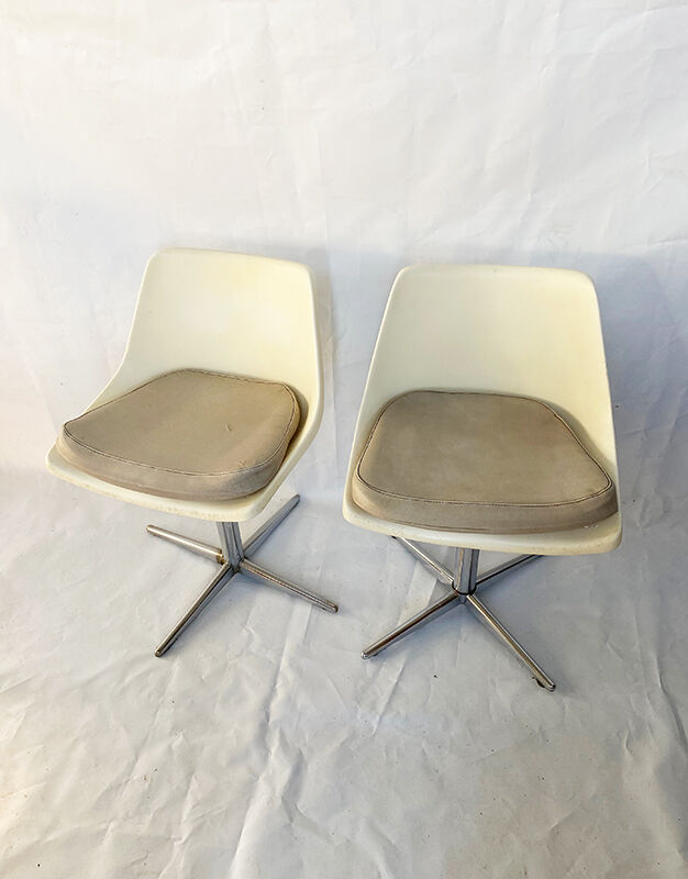 Pair of chairs "lafargue"