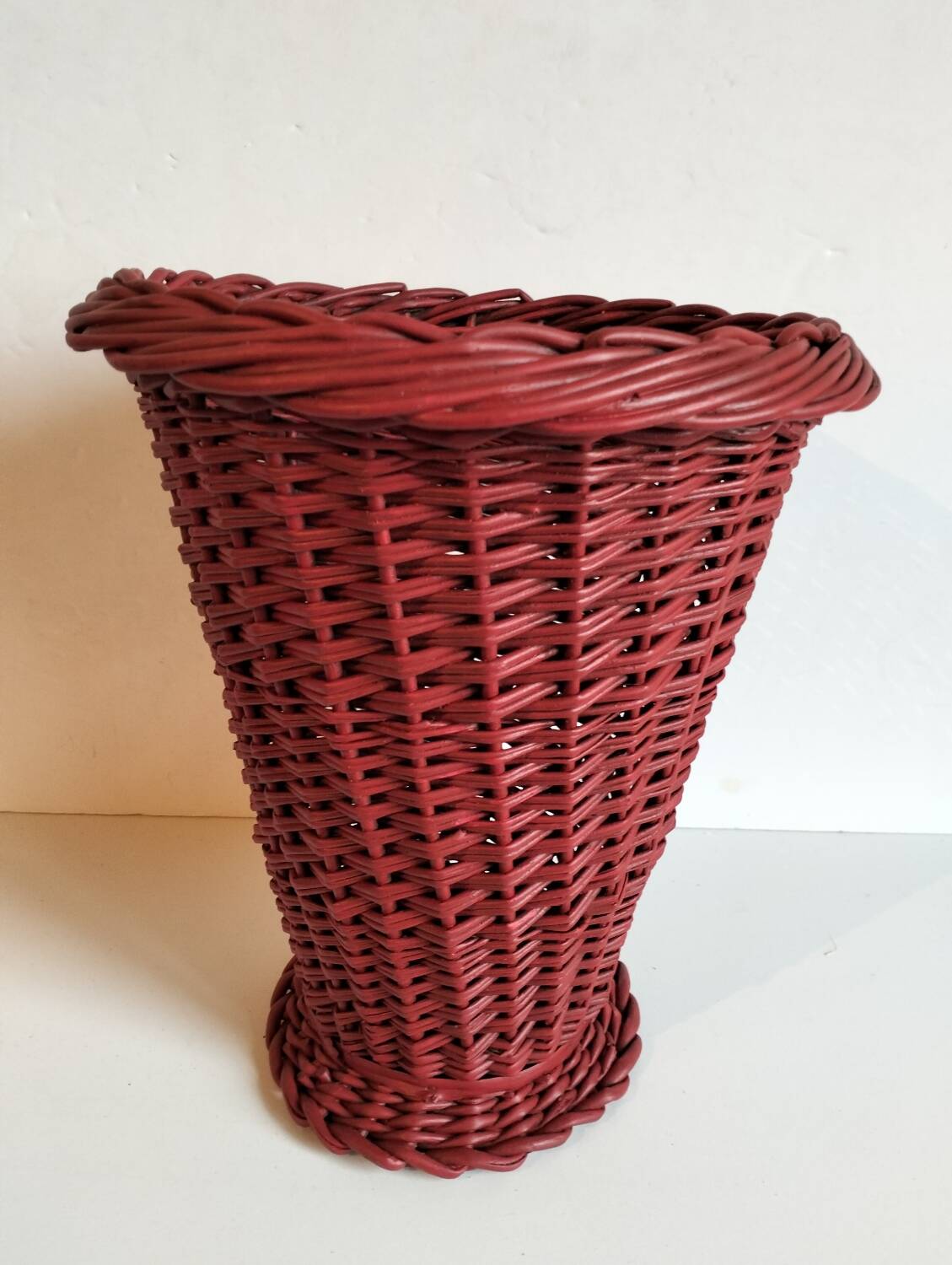 Rattan plant pot
