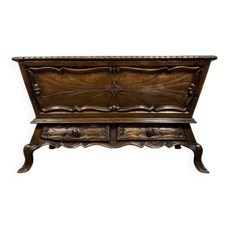 Pétrin Piémontais style Louis XV en noyer massif vers 1850