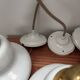 Lot de trois suspensions scandinaves en opaline blanche