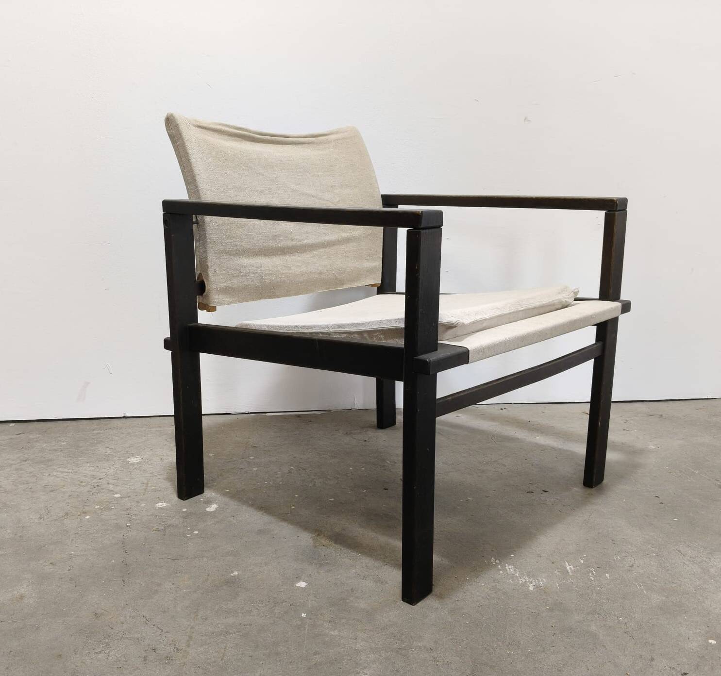 Safari chairs