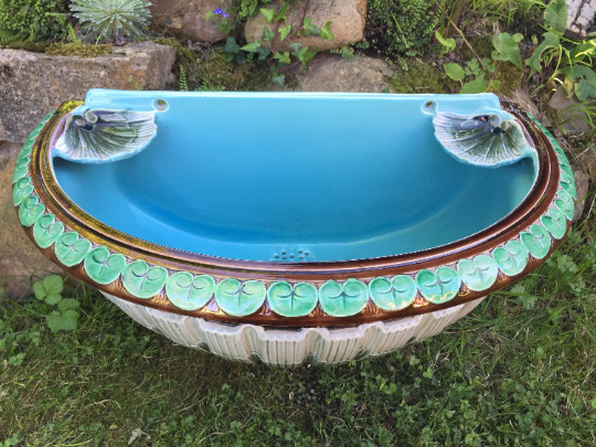 Seashell vintage ceramic