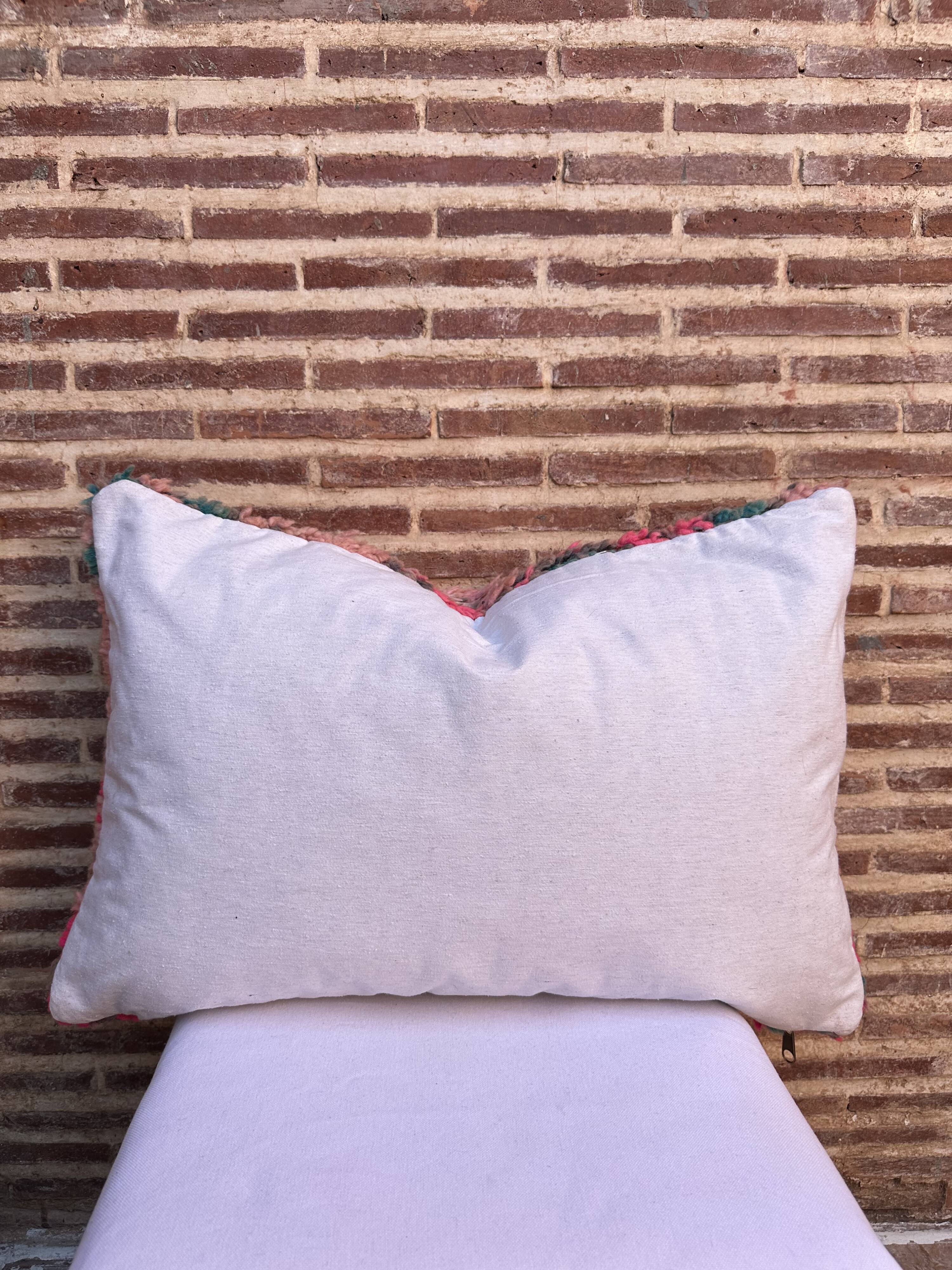 Beautiful vintage Berber Kilim cushion from Morocco