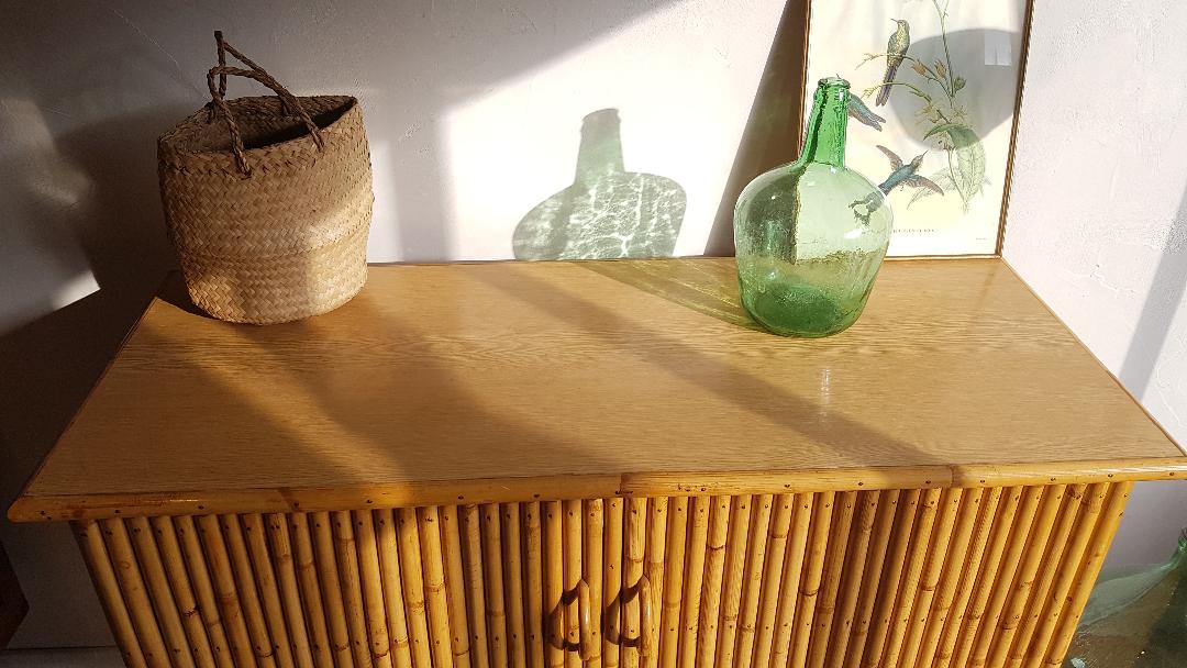 Rattan, wicker and bamboo vintage - bar furniture - feet compass buffet
