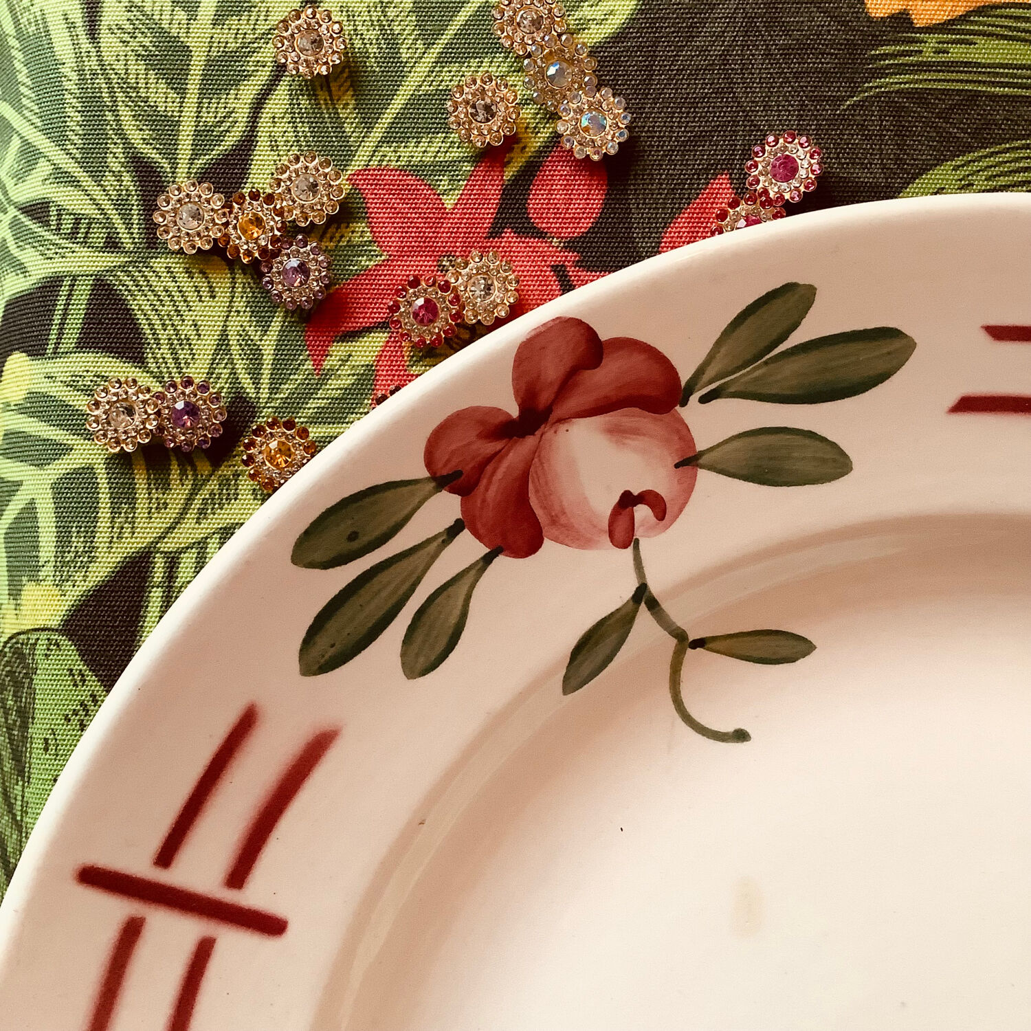 Round dish Sarreguemine Digoin Gastille collection