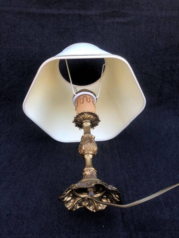 French Louis XV Style Table Lamp: Cream Hexagon Shade, Gold Trim