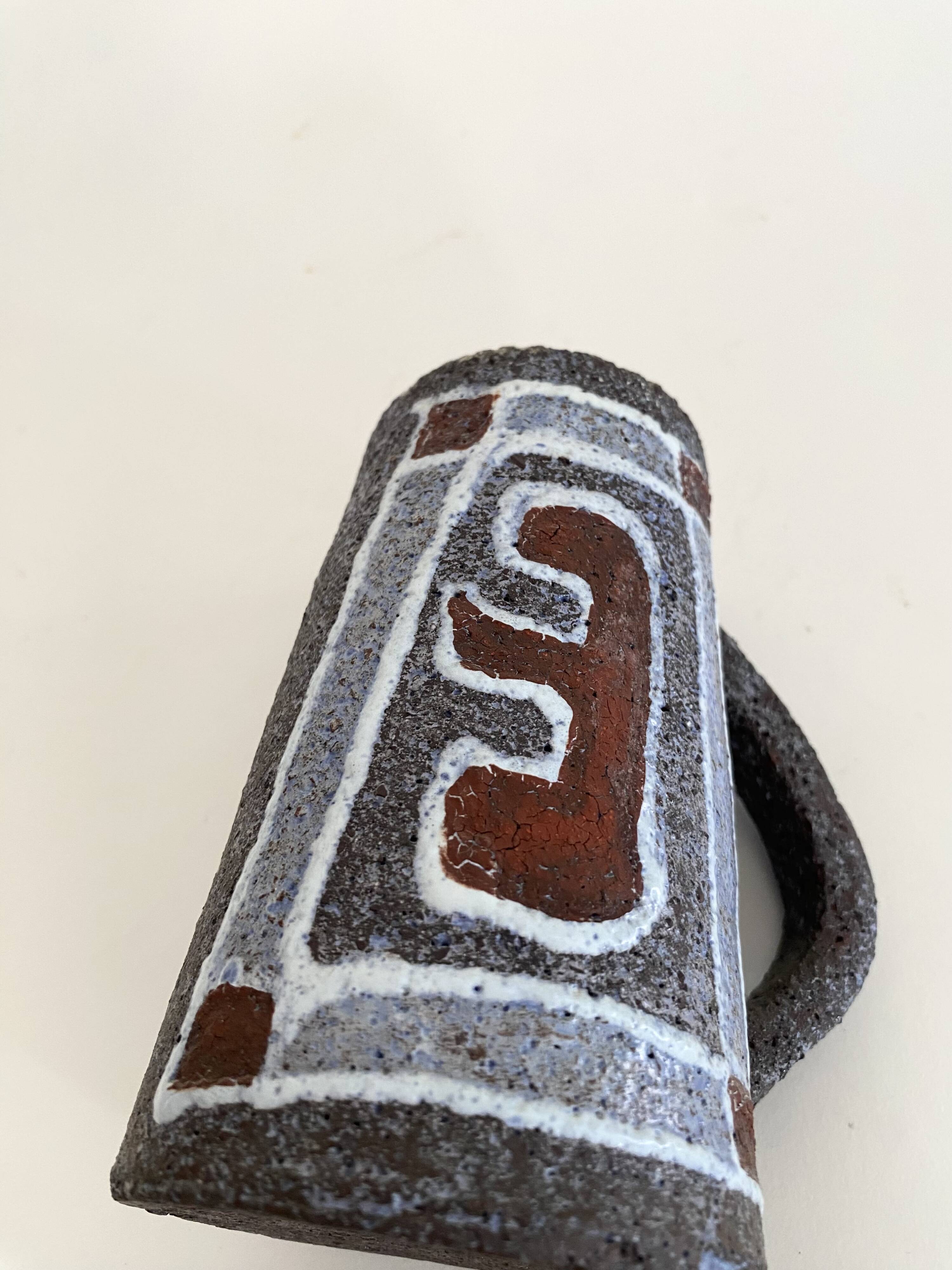 Mug brutaliste allemand, années 80