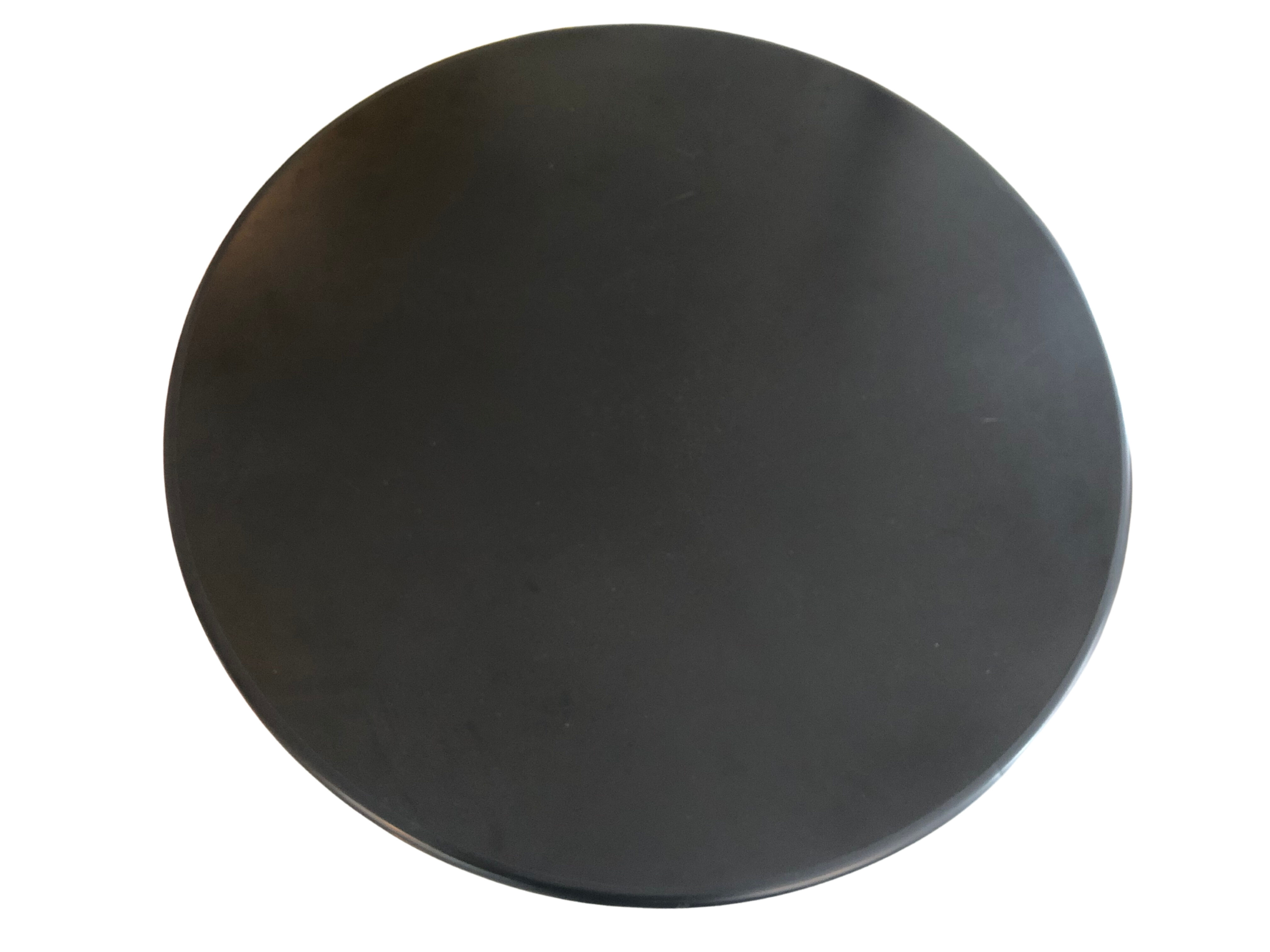 Round dinner table by Giancarlo Piretti, Ed. Anonima Castelli