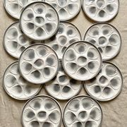 14 assiettes à huîtres Moulin des loups