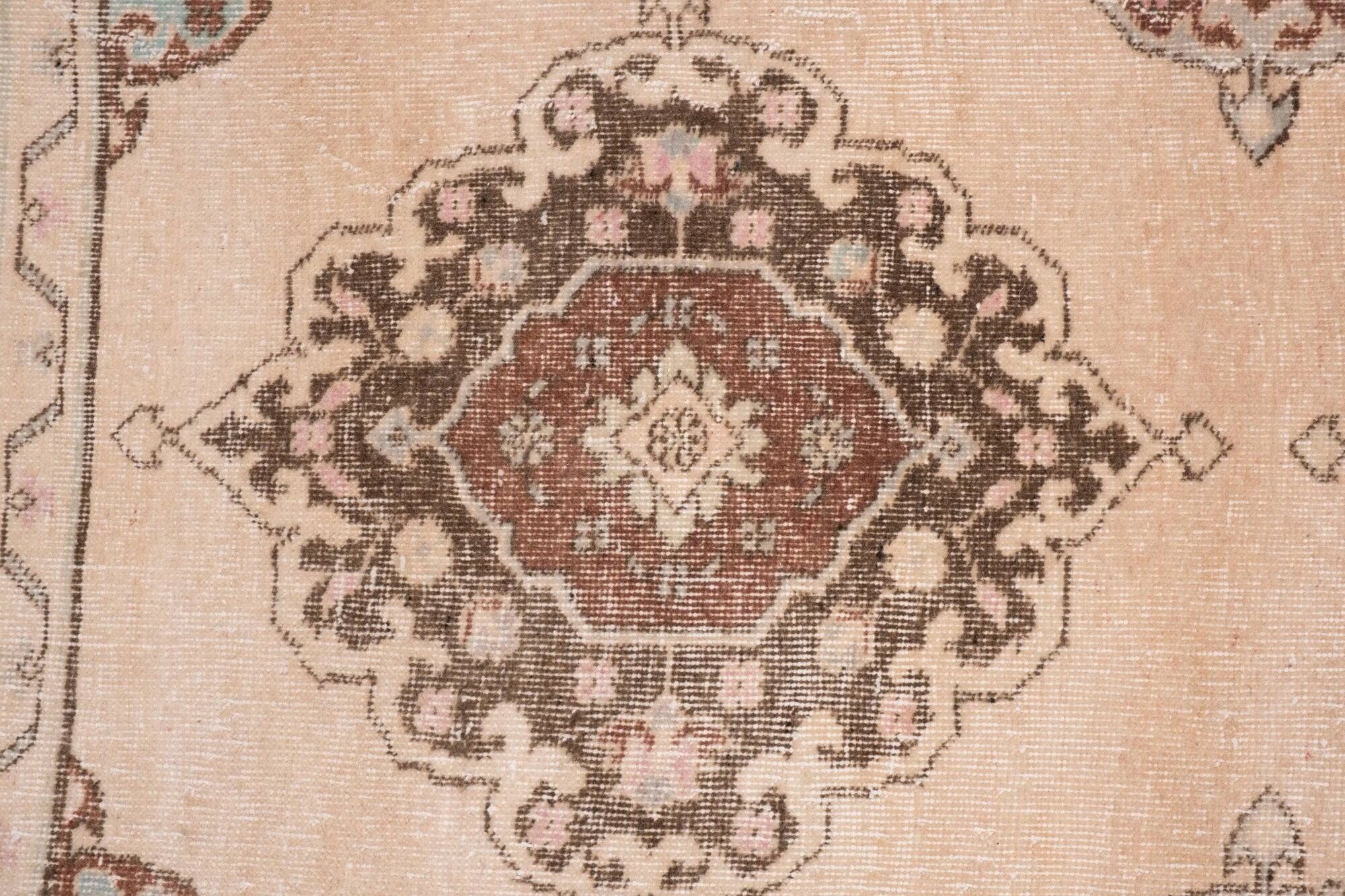 Vintage Turkish hallway rug 137x364 cm